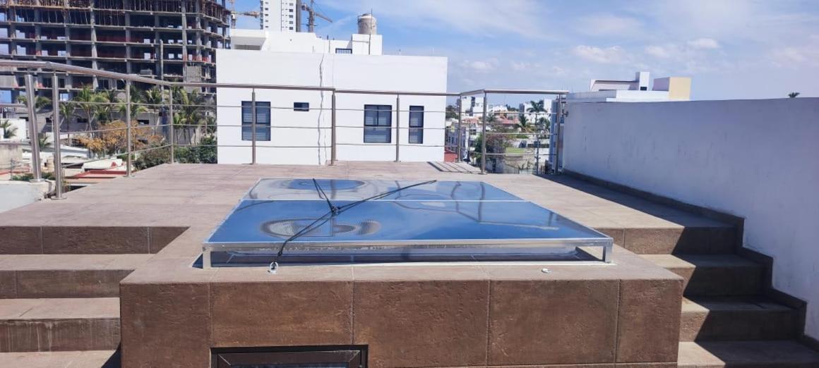2Br-3Ba Condo Block From Beach W Rooftop Jacuzzi Mazatlan Exterior photo