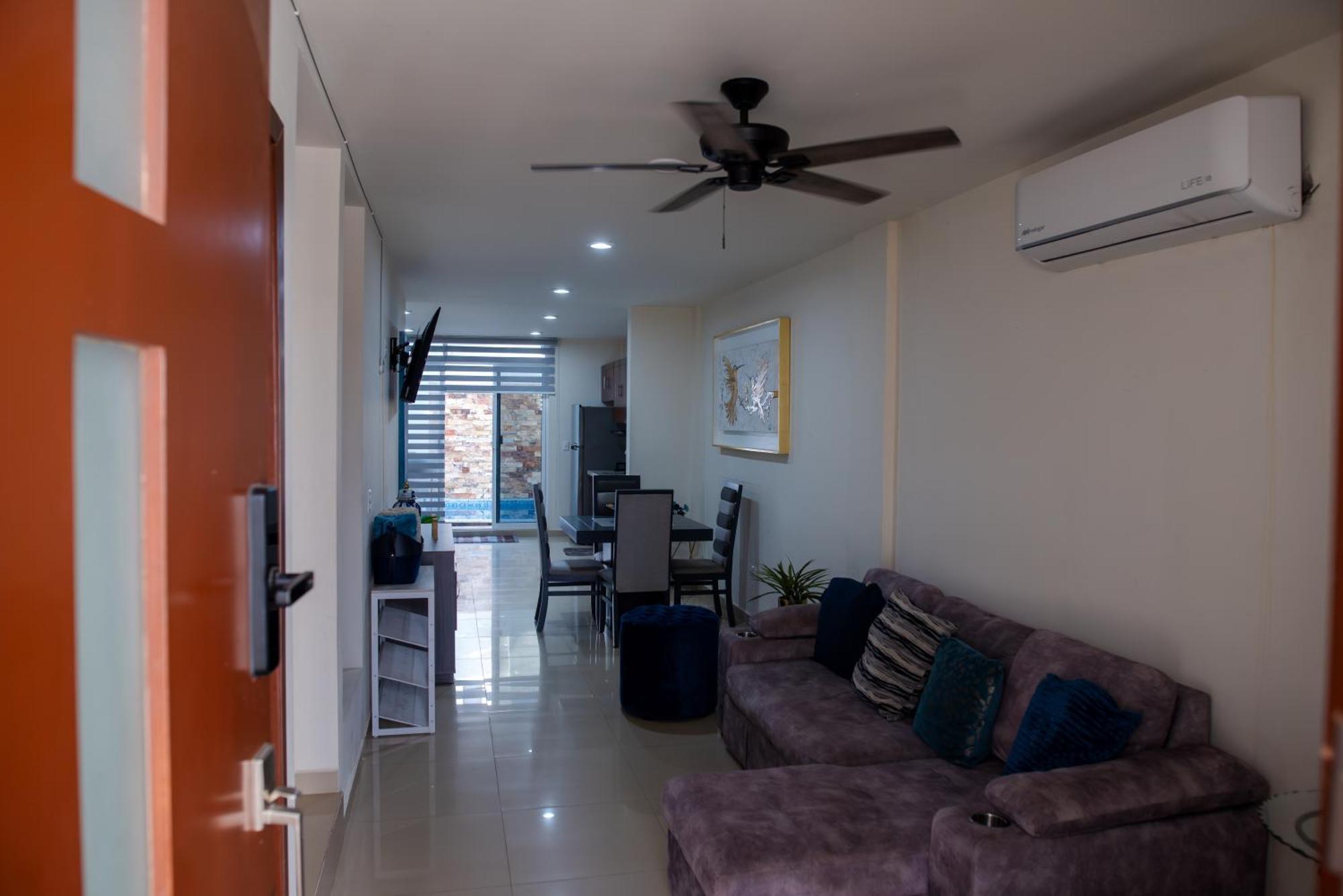 2Br-3Ba Condo Block From Beach W Rooftop Jacuzzi Mazatlan Exterior photo